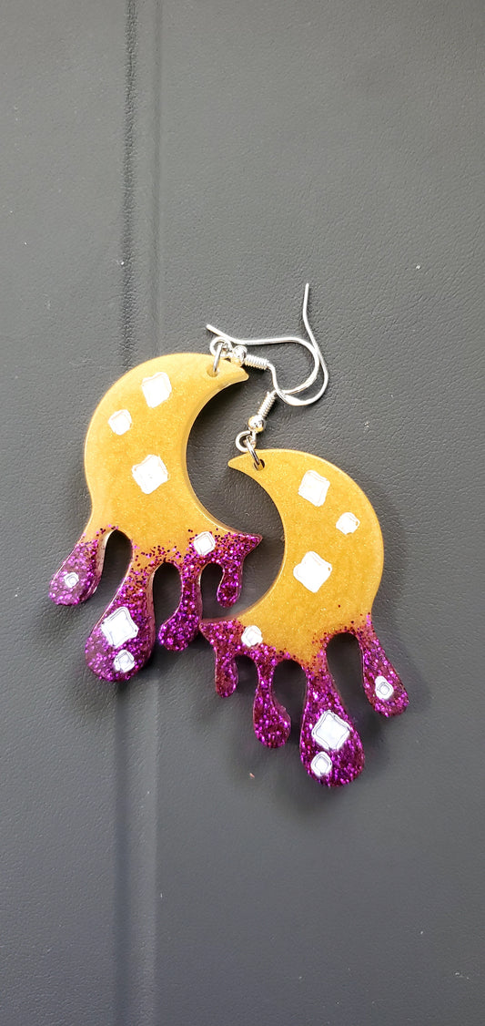 Design your own Epoxy resin earrings