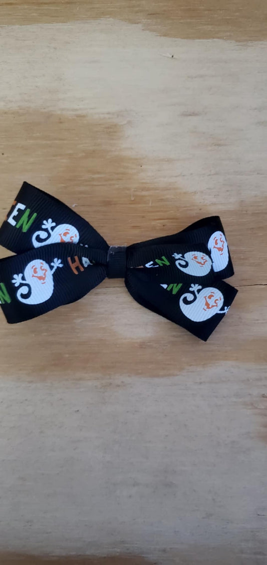 4 inch Girls Hairbow (Boo ghosts)