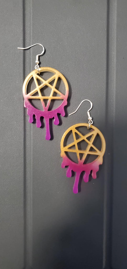 Pentagram Drip earrings (pink and gold)