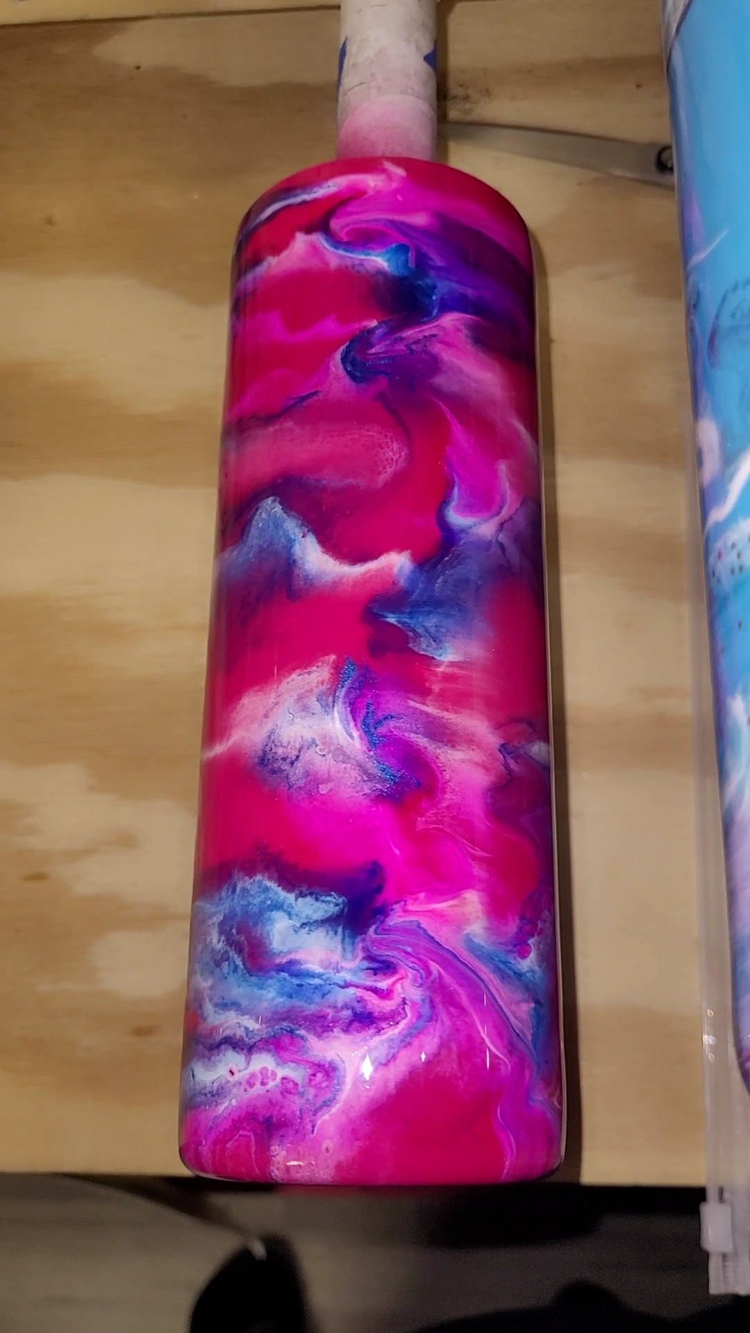 1176- 20oz Skinny-Magenta Base