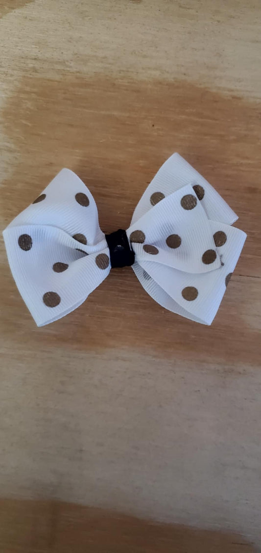 4 inch Girls Hairbow (white w/brown polka dots)