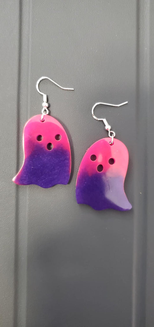 Ghost earrings (pink and purple glow)