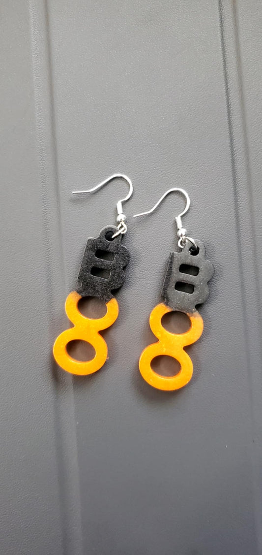 BOO earrings (Black and orange)