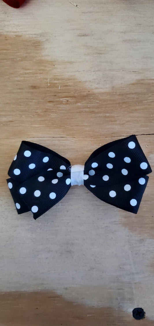 4 inch Girls Hairbow (black w/ polka dots,white)