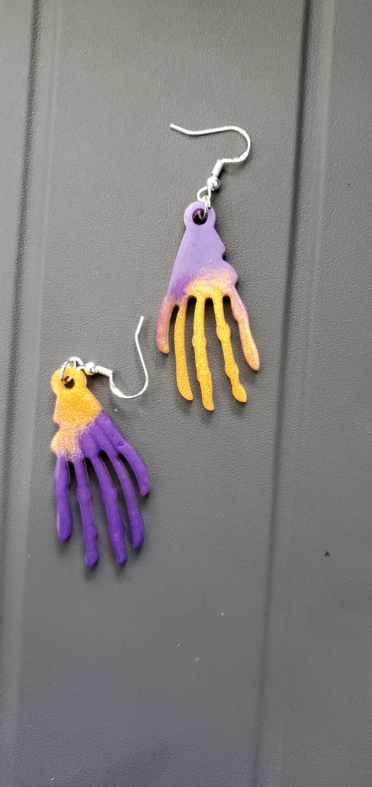 Skeleton hand earrings (Gold and purple)