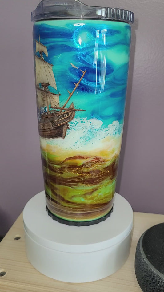 1162- 20 oz Strawbler -beach glass base