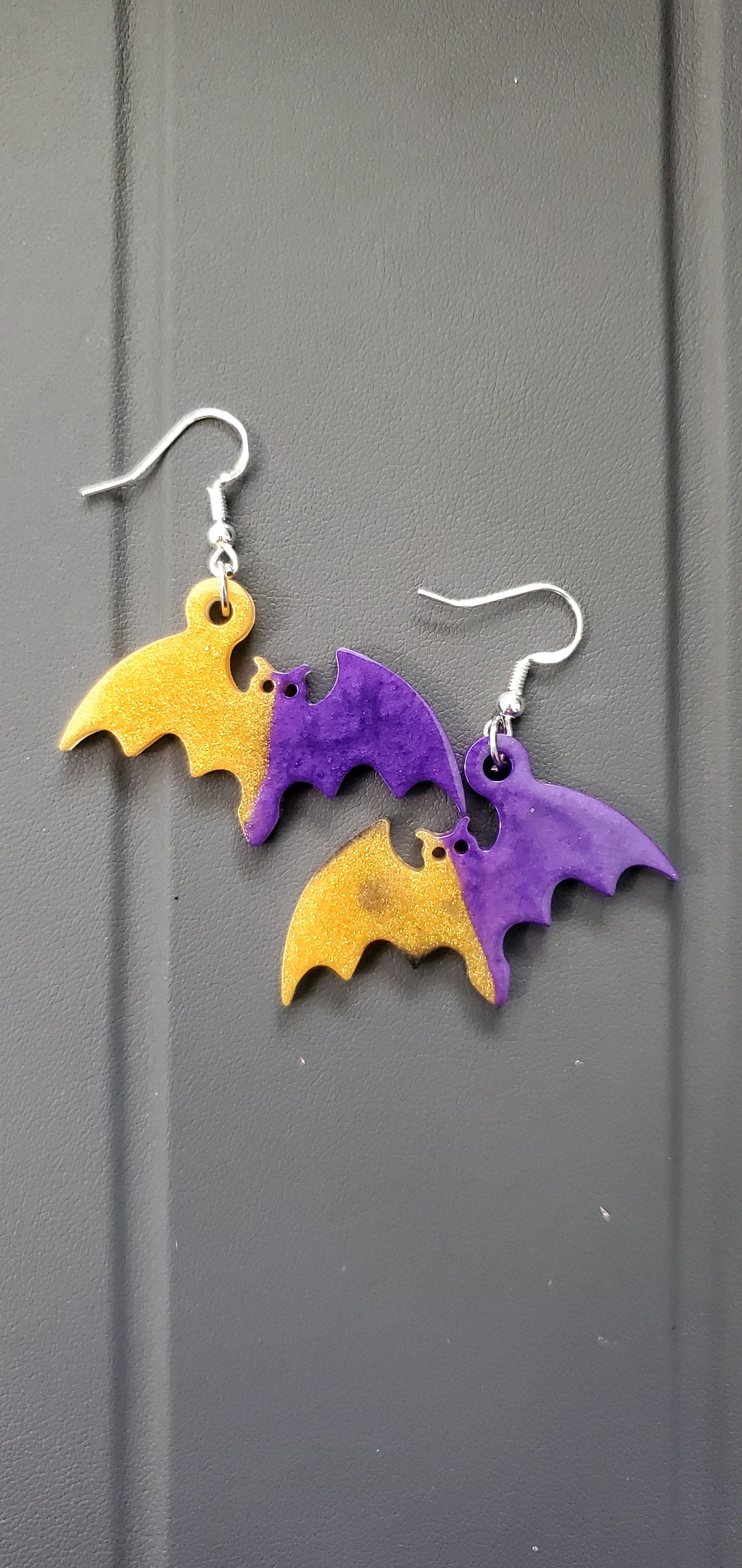 Design your own Epoxy resin earrings